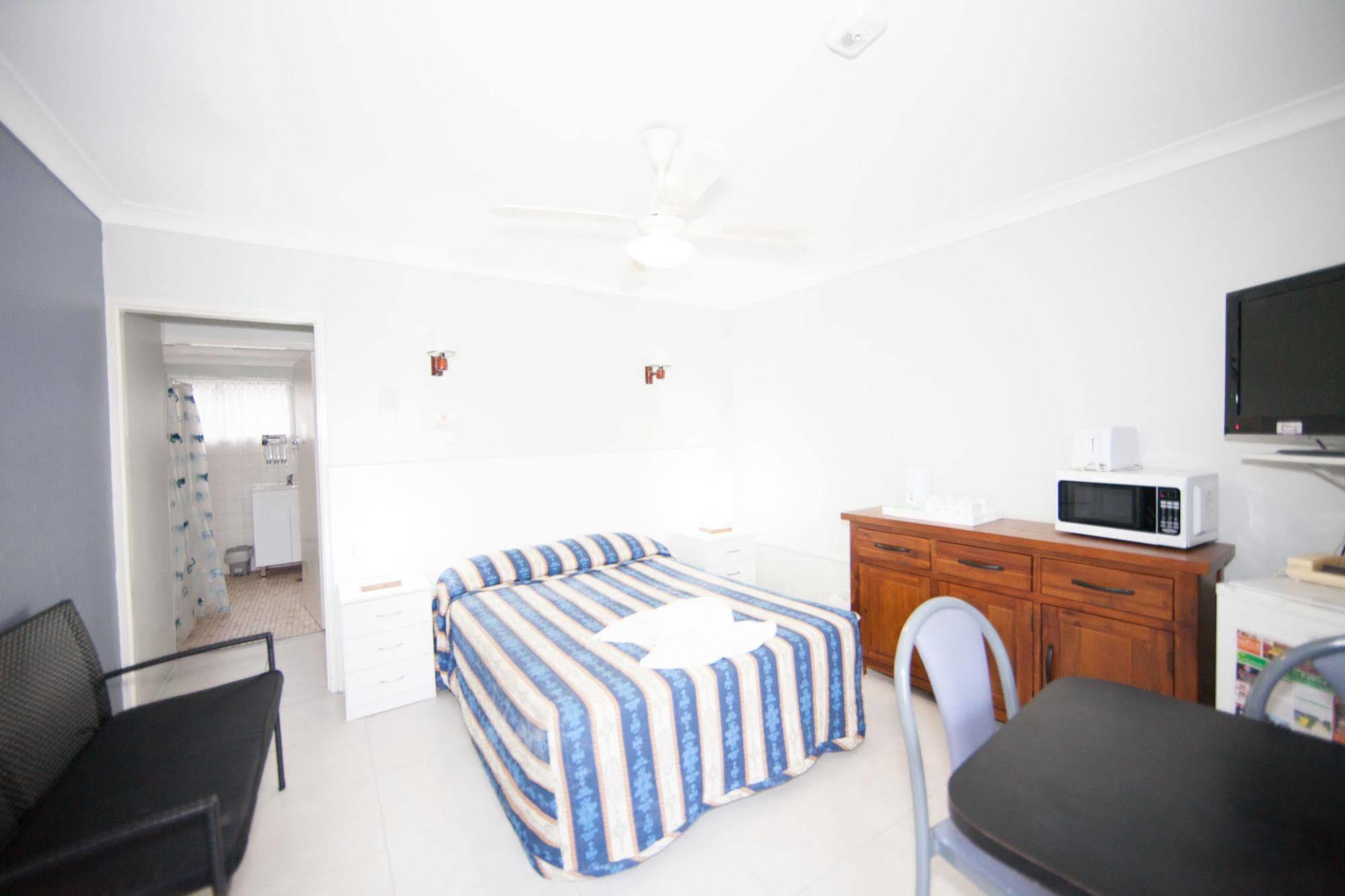 Ballina Hi-Craft Motel מראה חיצוני תמונה