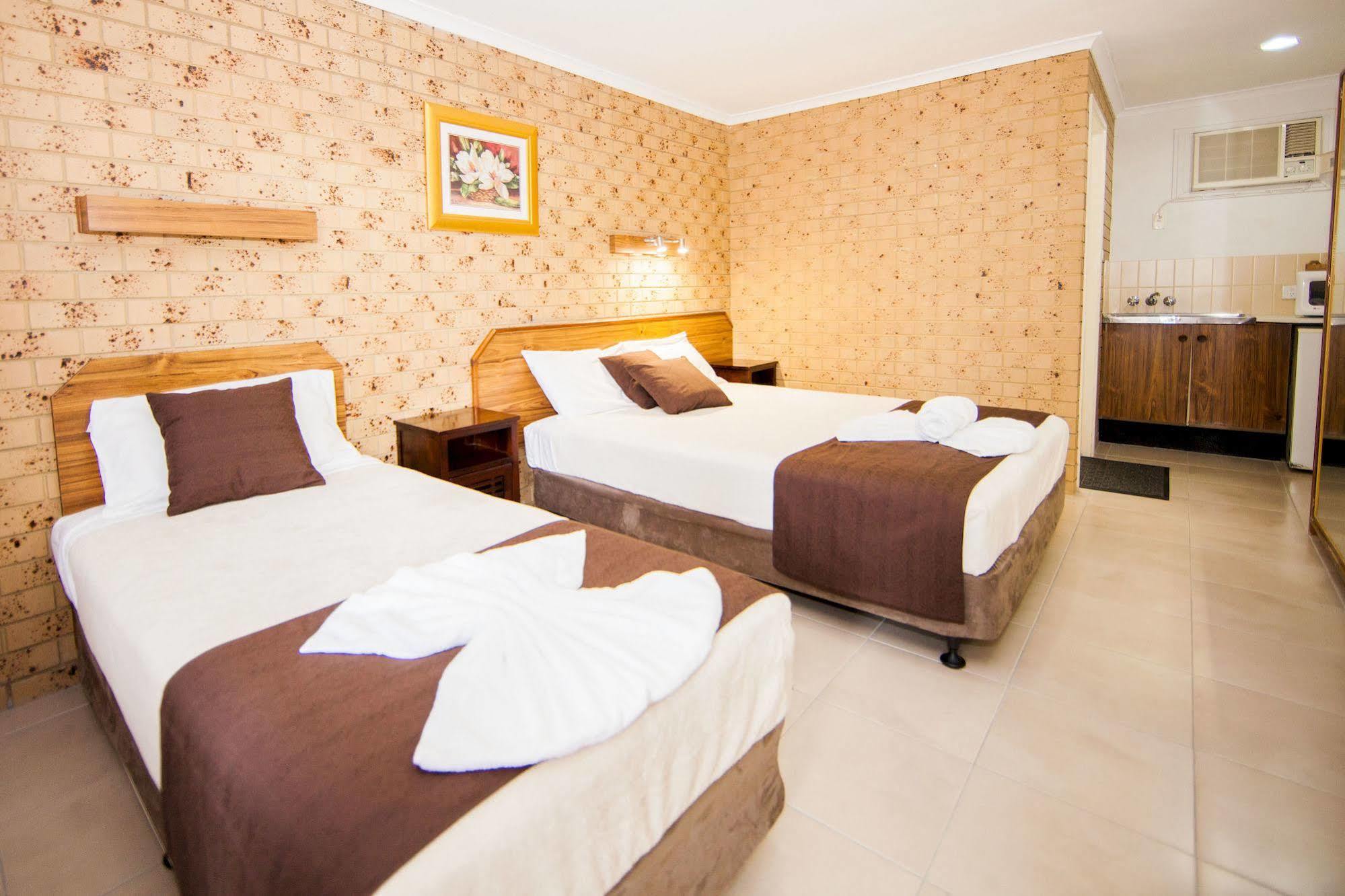 Ballina Hi-Craft Motel מראה חיצוני תמונה